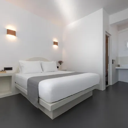 Elios Cave Hotel *